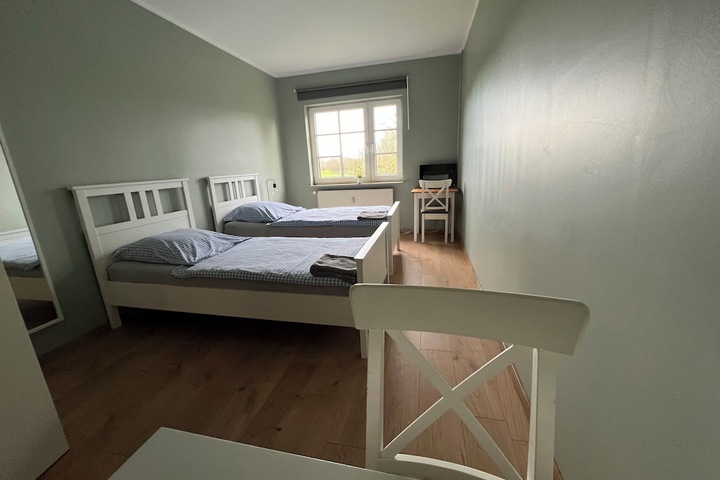Room 14 of 91