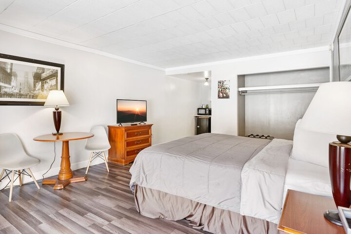 Deluxe Twin Room Type A (12 of 12)