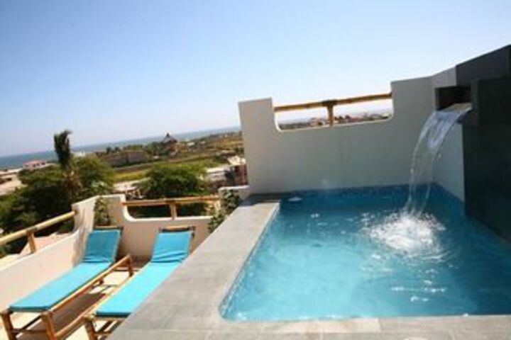 An Anasha Hotel