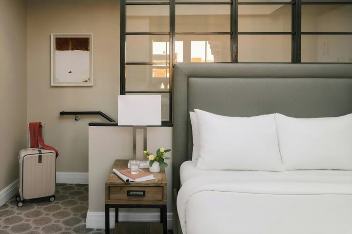 Room 13 of 57