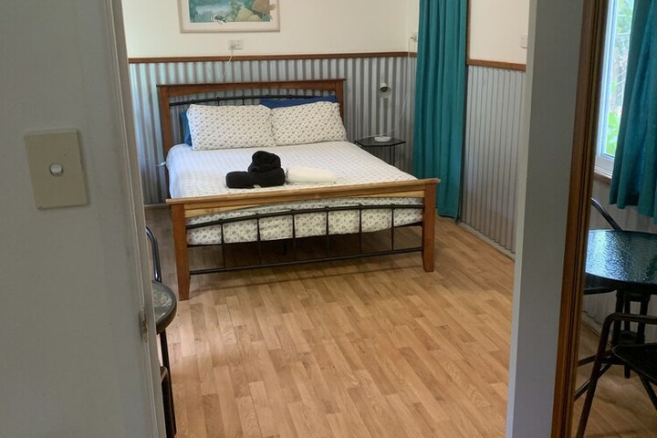 Room 18 of 39