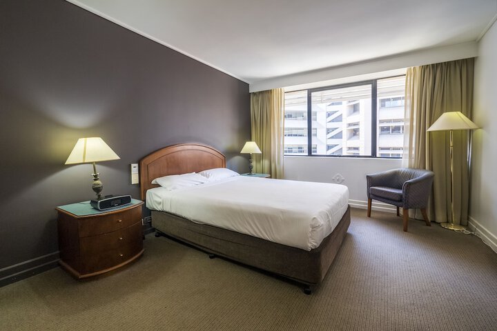 Room 8 of 39