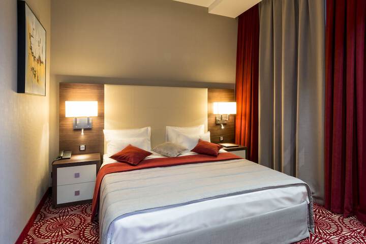 Room 29 of 61