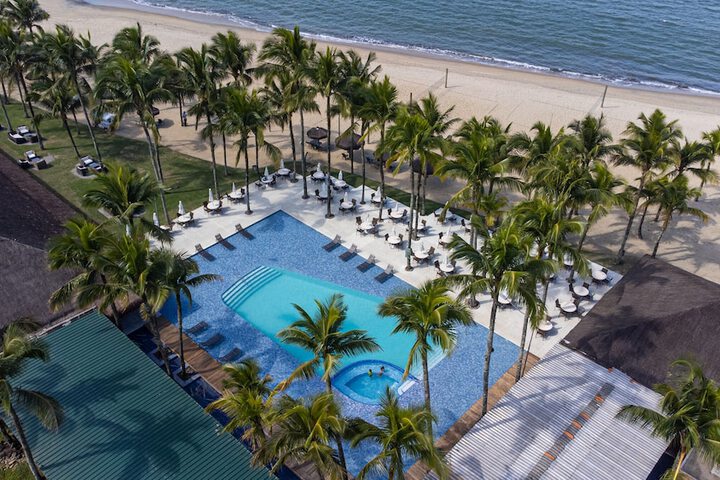 Hotel Pool