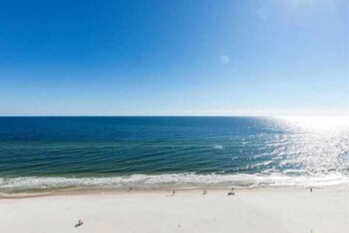 Beach 55 of 136