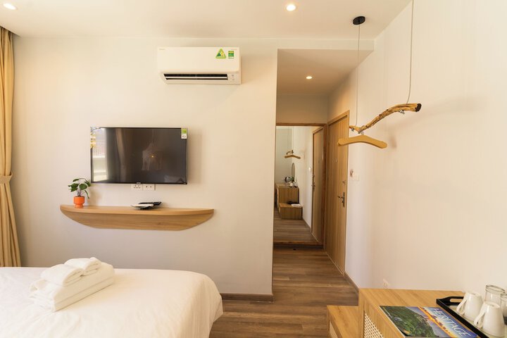 Room 26 of 49