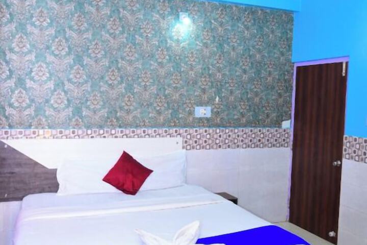 Room 15 of 20