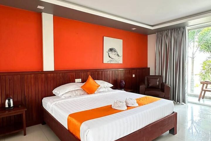 Room 7 of 34