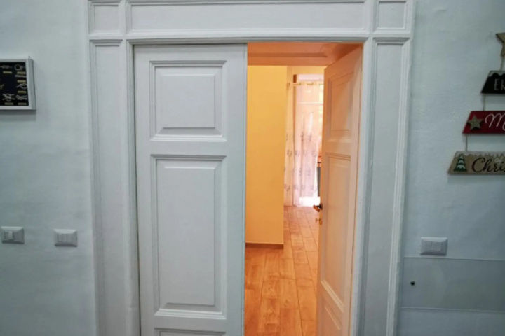 Room 12 of 25