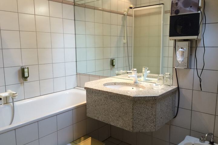Bath Amenities
