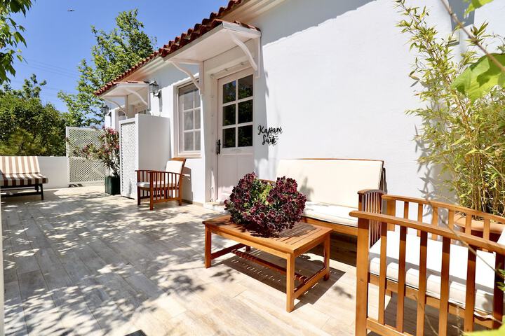 Terrace/Patio 72 of 142
