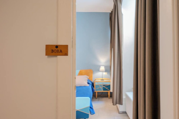 Room 36 of 71