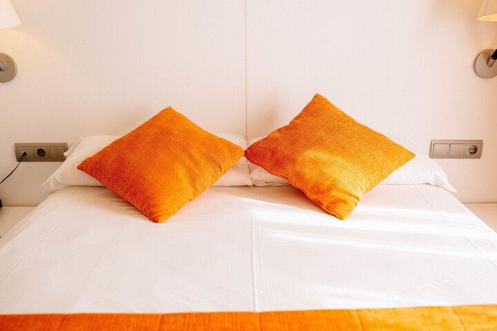 Room 12 of 45