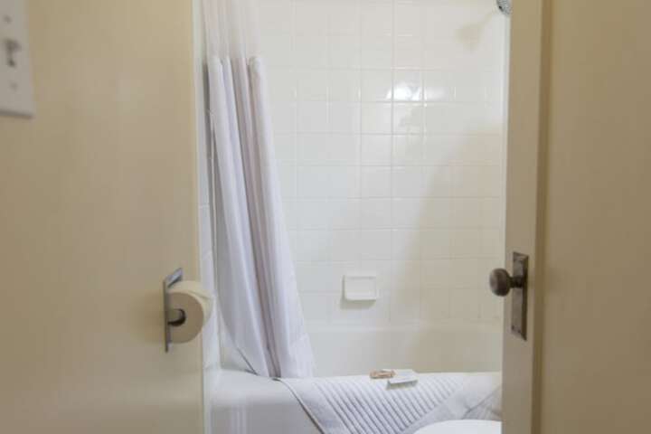 Clean Restrooms