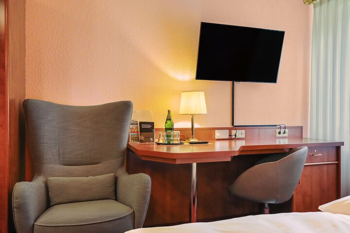 Room 19 of 43