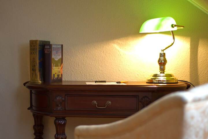 Room 17 of 31