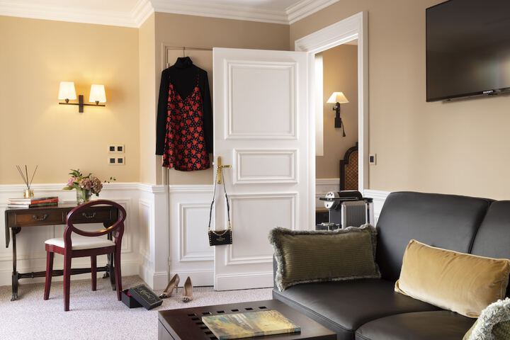 Room 16 of 70