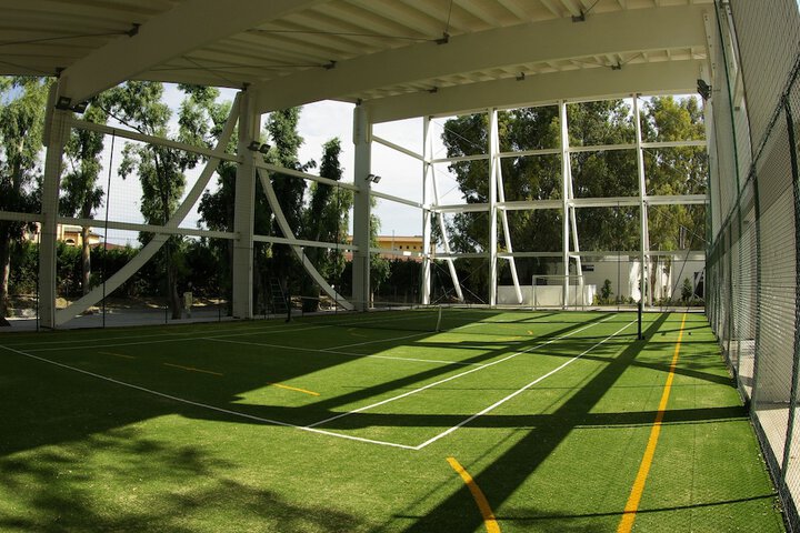 Tennis court