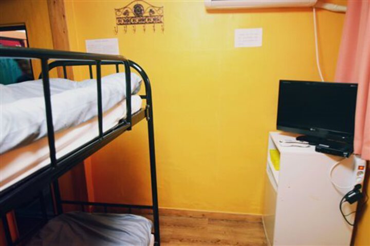 Photo 4