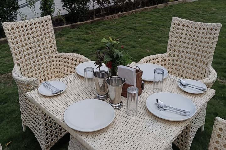 Dining 47 of 71