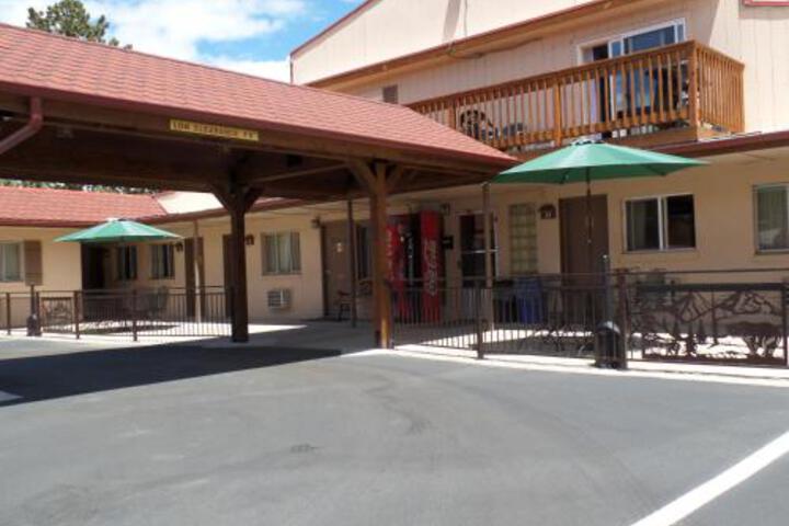 Image of PEAK TO PEAK LODGE
