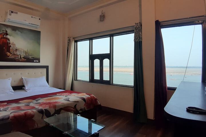 Room 20 of 83