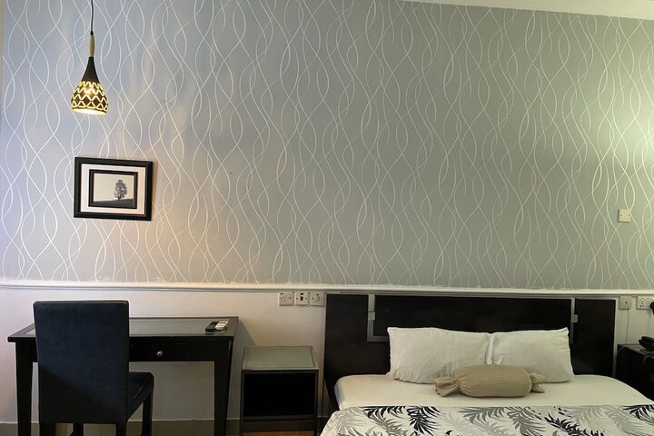 Room 26 of 288