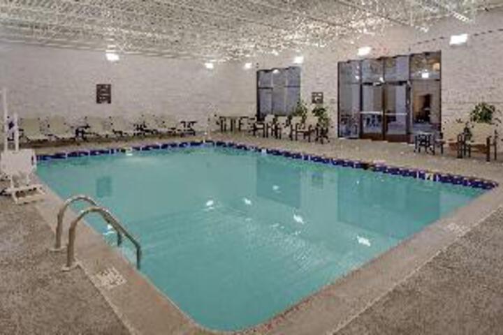 Pool 5 of 39