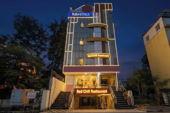 FabHotel Shri Shyam Palace