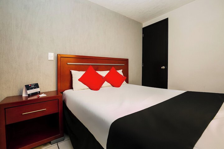 Room 7 of 39