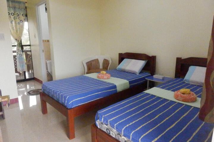 Room 15 of 63