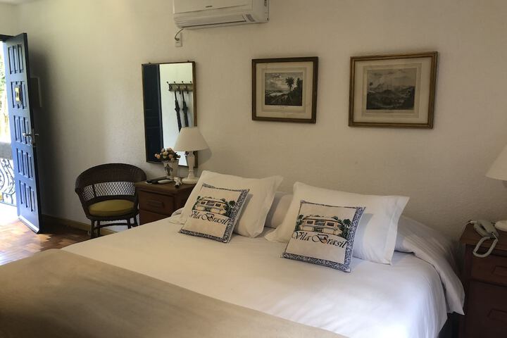 Room 14 of 89