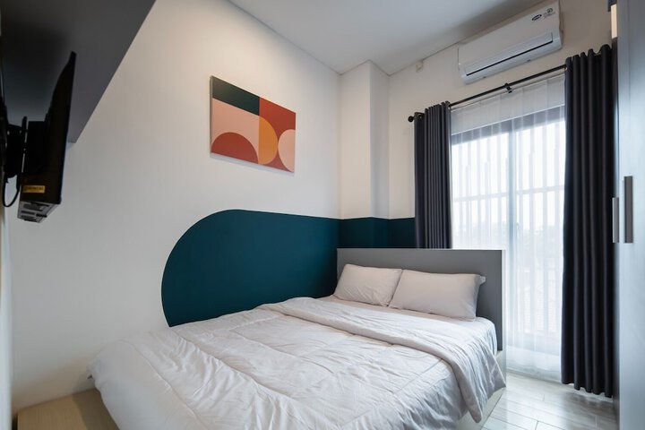 Room 10 of 22