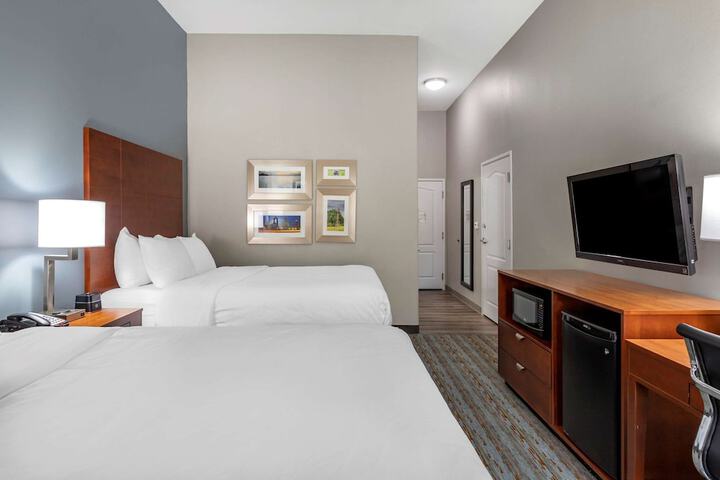 Room 6 of 41