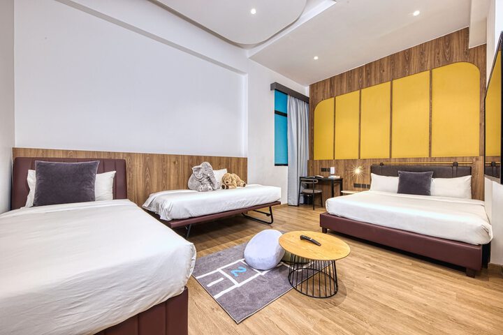 Room 48 of 72