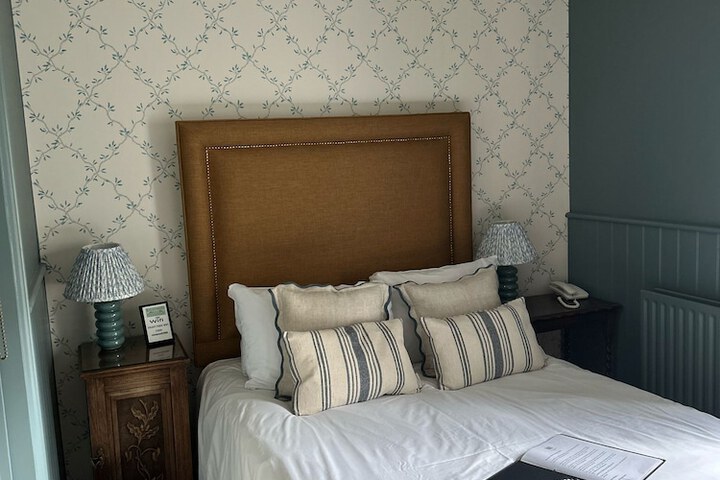 Room 18 of 56
