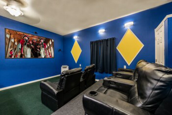 Room 137 of 272