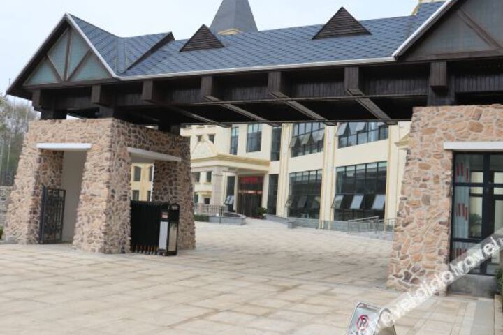 Hotel 9 of 27