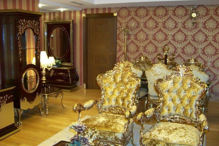 Room 14 of 43