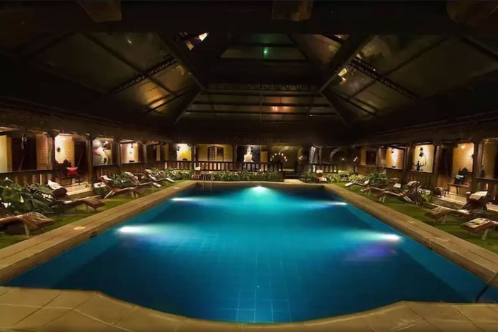 Pool 30 of 67