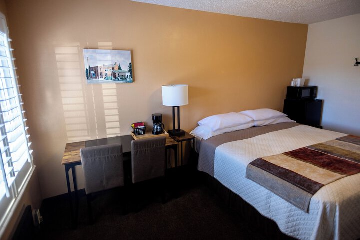Room 6 of 29