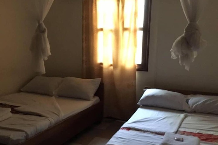 Room 20 of 71
