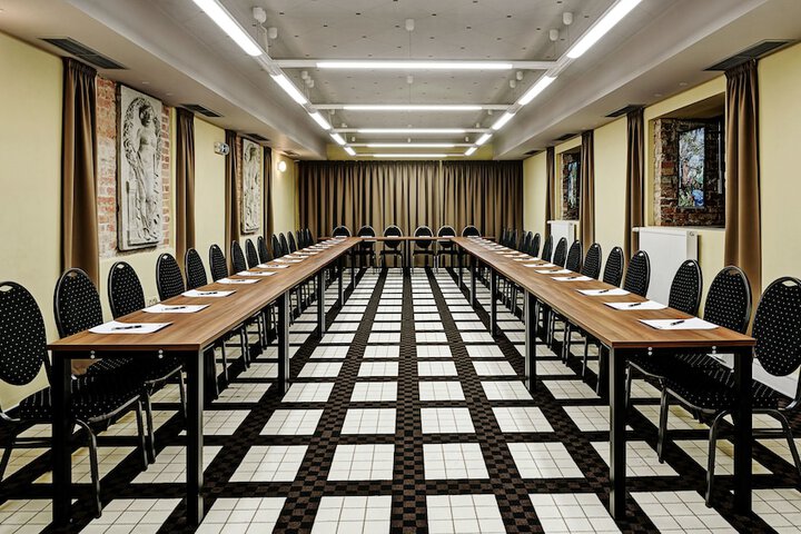 Meeting 38 of 43