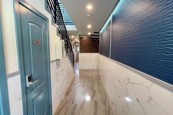 Ballroom/Hall 60 of 89