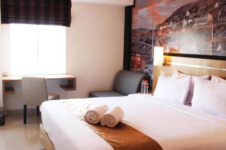 Hotel Bliss Soetta Semarang