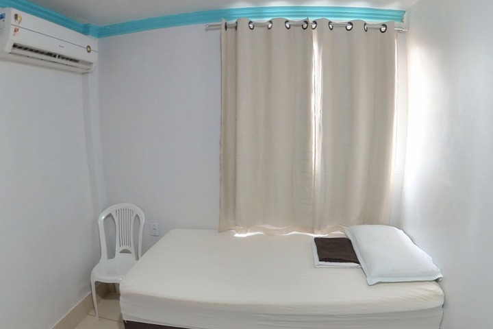 Room 18 of 21