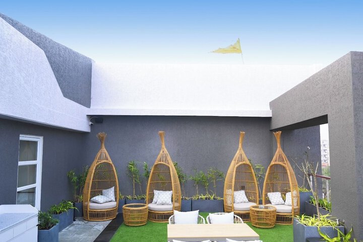Terrace/Patio 15 of 34