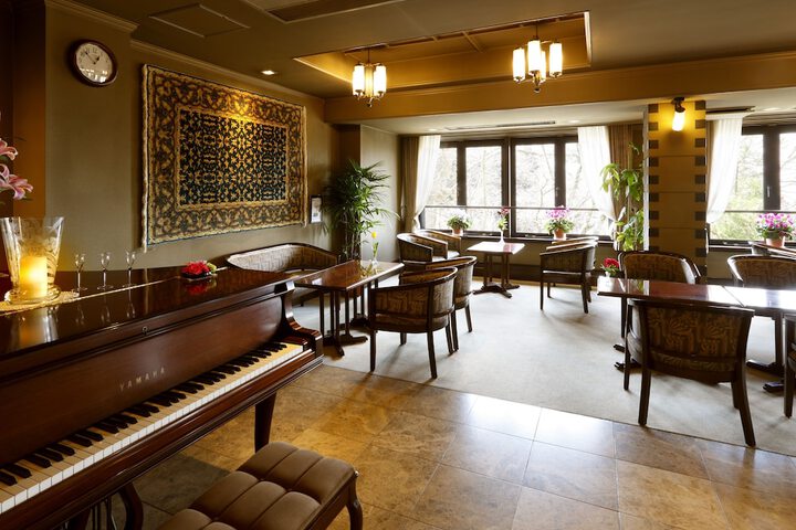 Hotel Interior 7 of 102