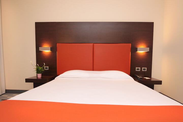 Room 8 of 47