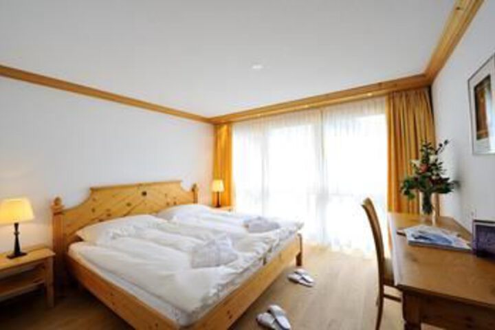 Room 41 of 73